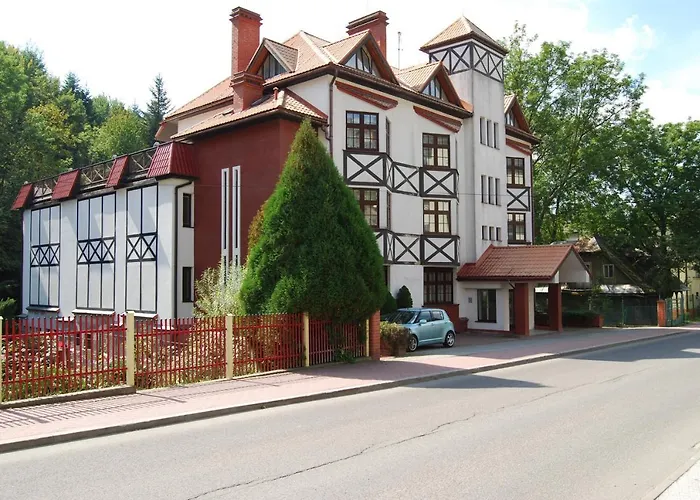 FAMILIJNY Ośrodek Wypoczynkowo - Rehabilitacyjny Krynica Zdrój