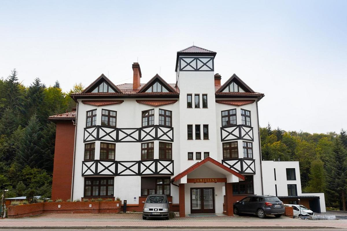 Familijny Ośrodek Wypoczynkowo - Rehabilitacyjny Zdrój Ośrodek wypoczynkowy Krynica-Zdrój